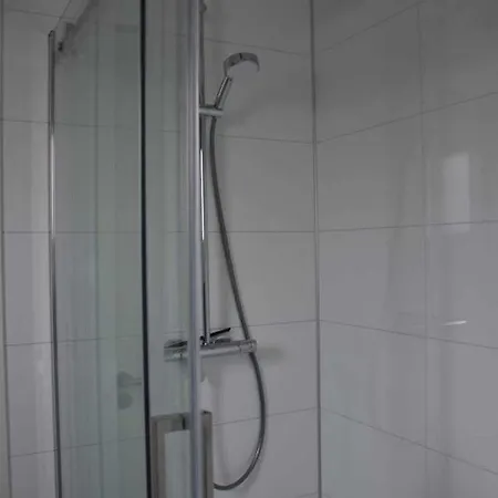 Feriehus Enkhuizer Sonnenblume Vierte Reihe Mit Zaun Haus Nr 234